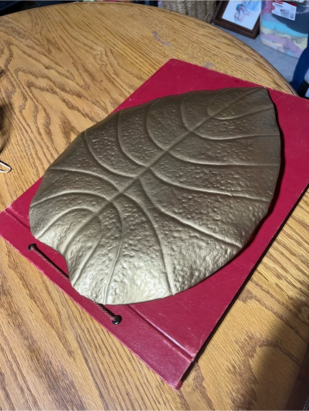 N/A elegant leaf